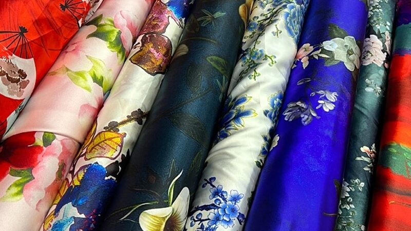8 Popular Types of Mulberry Silk Fabrics, Which One Is Right for You? 5 O1CN01iLnjDE2JWXJpp4zTj 2908399429 0 cib edited