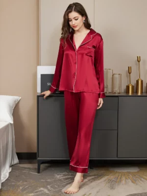 100% mulberry silk Women's Long pure silk Pajamas Set with outlines silhouette