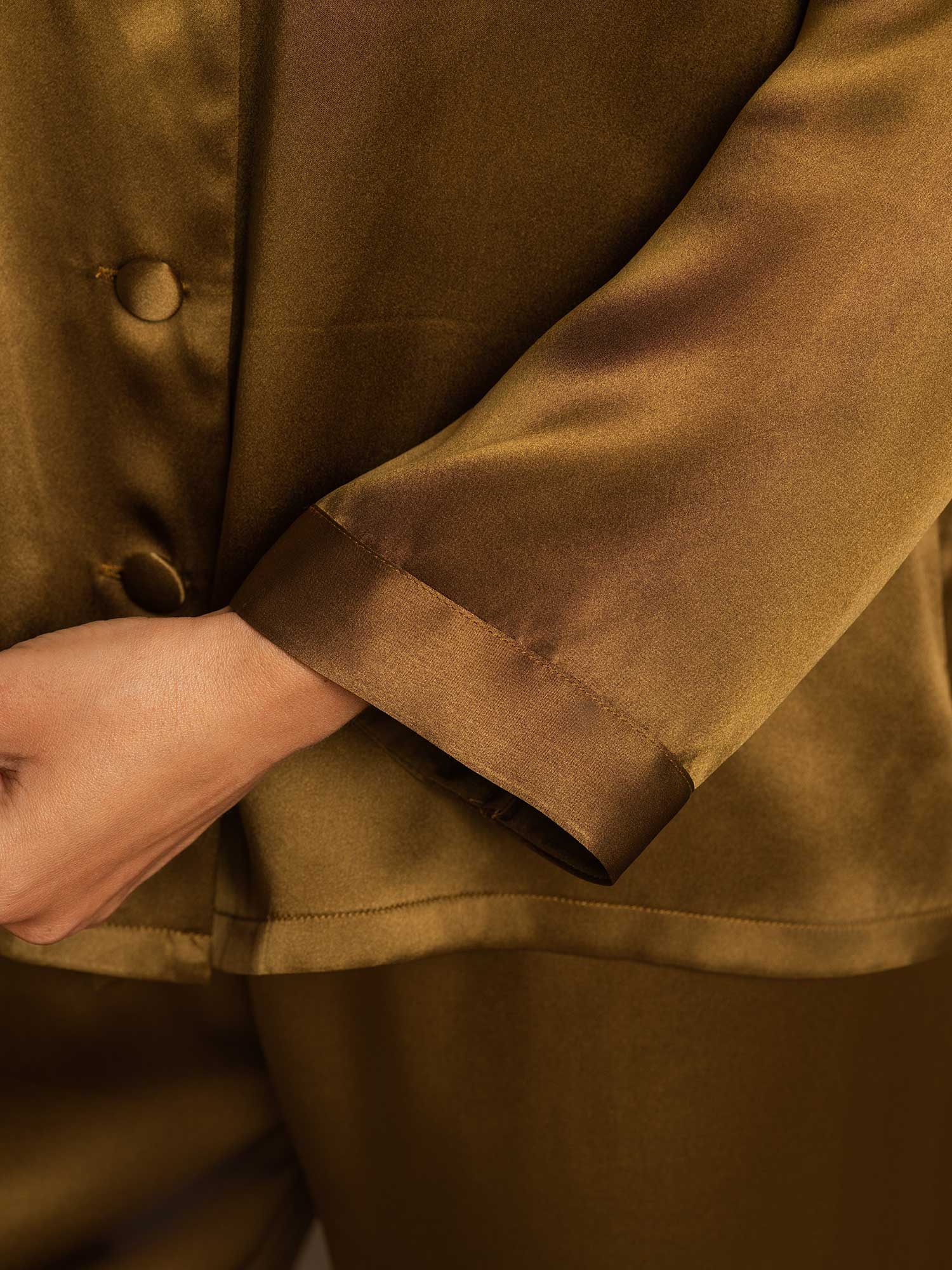 100% Mulberry Silk Women's Pure color Silk Long Sleeve Pajamas Set 7 100% Mulberry Silk Women's Pure color Silk Long Sleeve Pajamas Set - Image 7