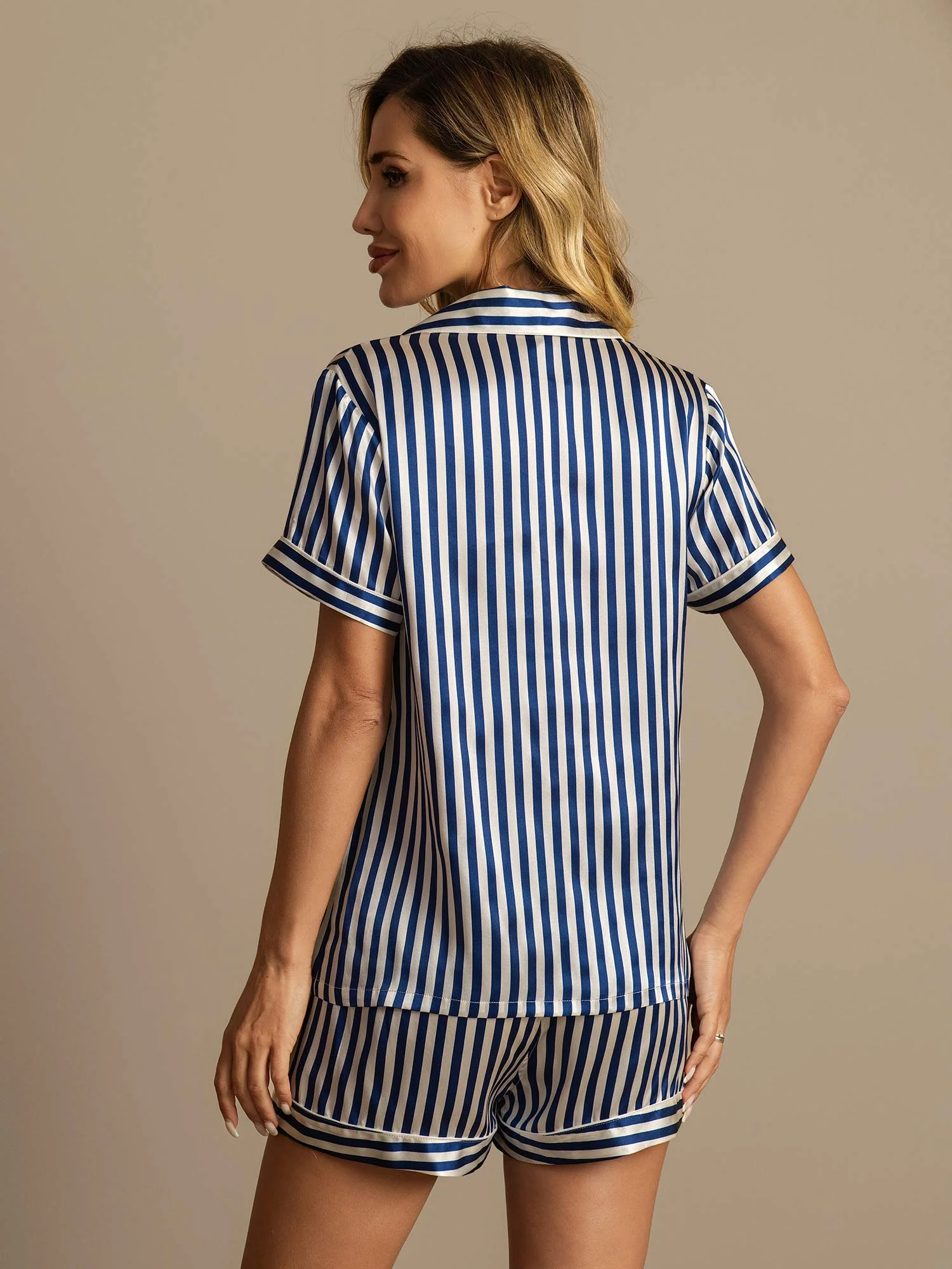 100% mulberry silk Women's Notch Collar short print Stripe silk Pajamas Set 4 100% mulberry silk Women's Notch Collar short print Stripe silk Pajamas Set - Image 4