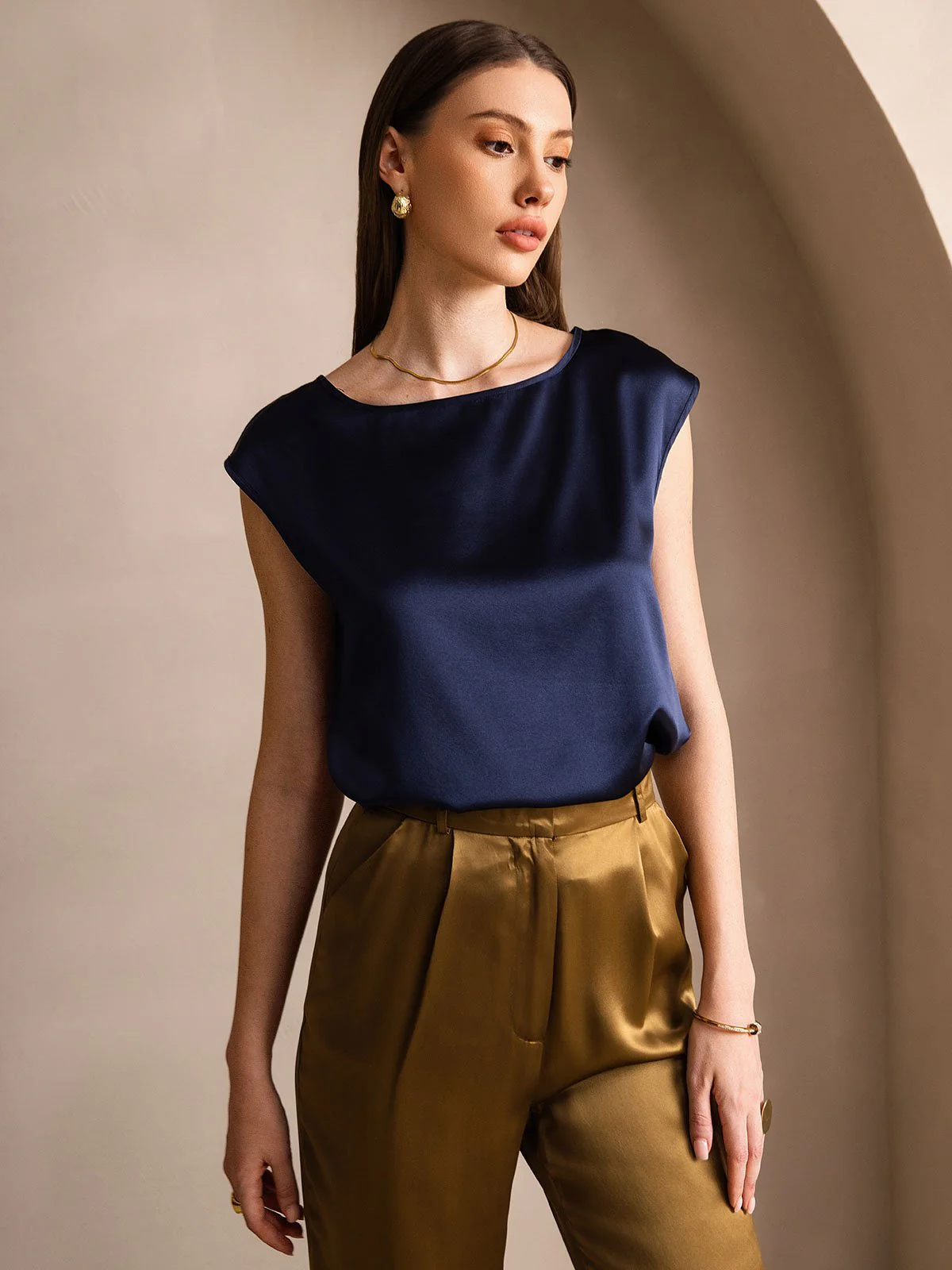 19Momme mulberry Silk Cap Sleeve Round Neck Women's Top 9 19Momme mulberry Silk Cap Sleeve Round Neck Women's Top - Image 9