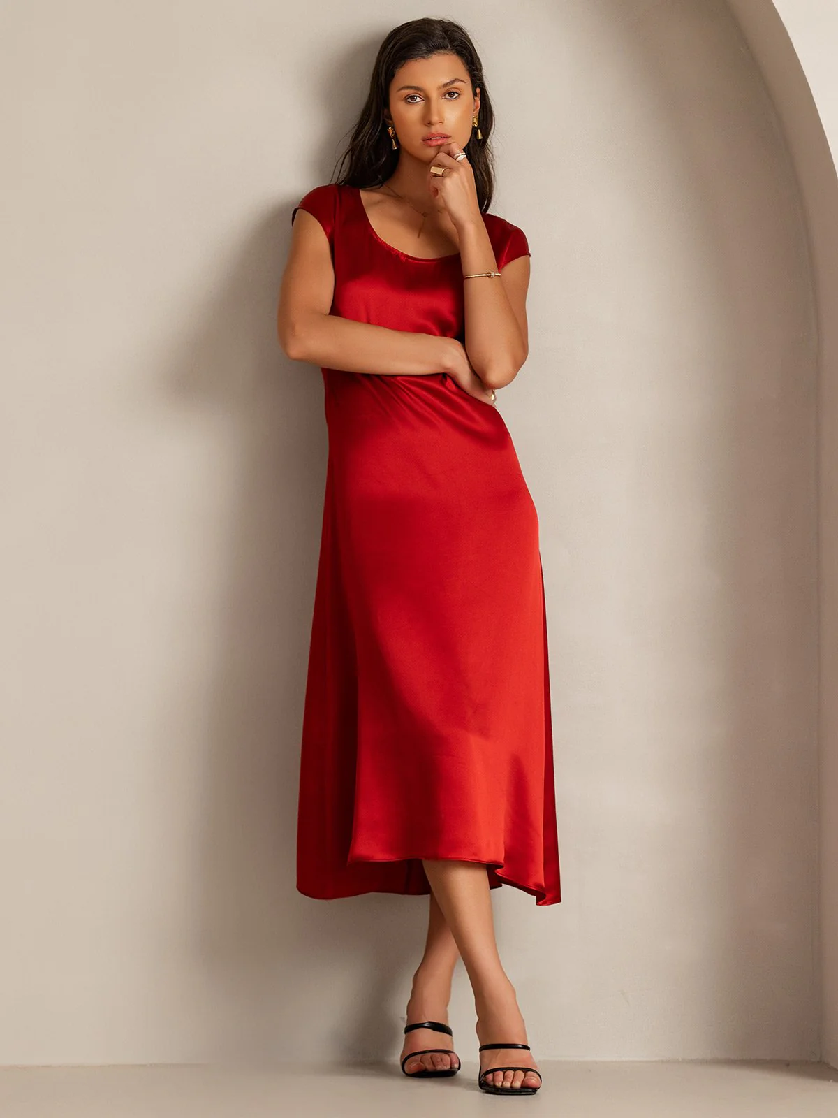 19Momme mulberry Silk Cap Sleeve Round Neck Midi Dress 3 19Momme mulberry Silk Cap Sleeve Round Neck Midi Dress - Image 3