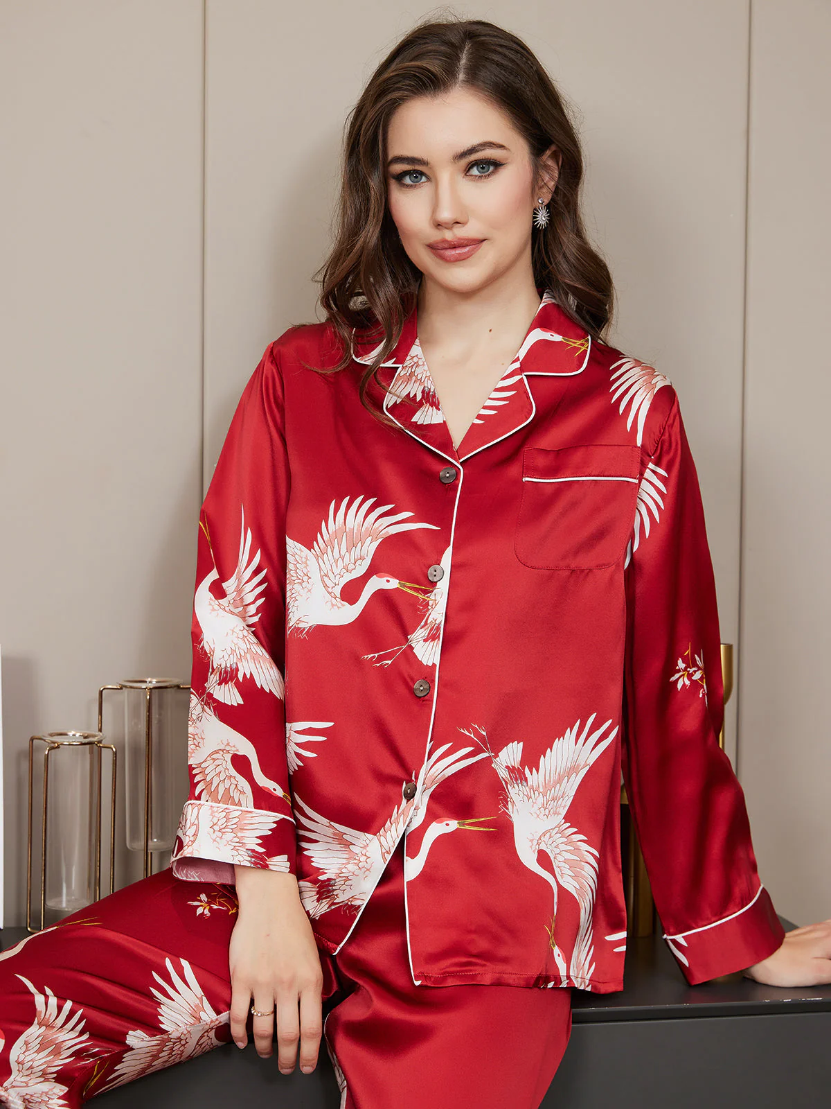 100% mulberry silk Women's Long Crane Print silk Pajamas Set with outlines silhouette 6 100% mulberry silk Women's Long Crane Print silk Pajamas Set with outlines silhouette - Image 6