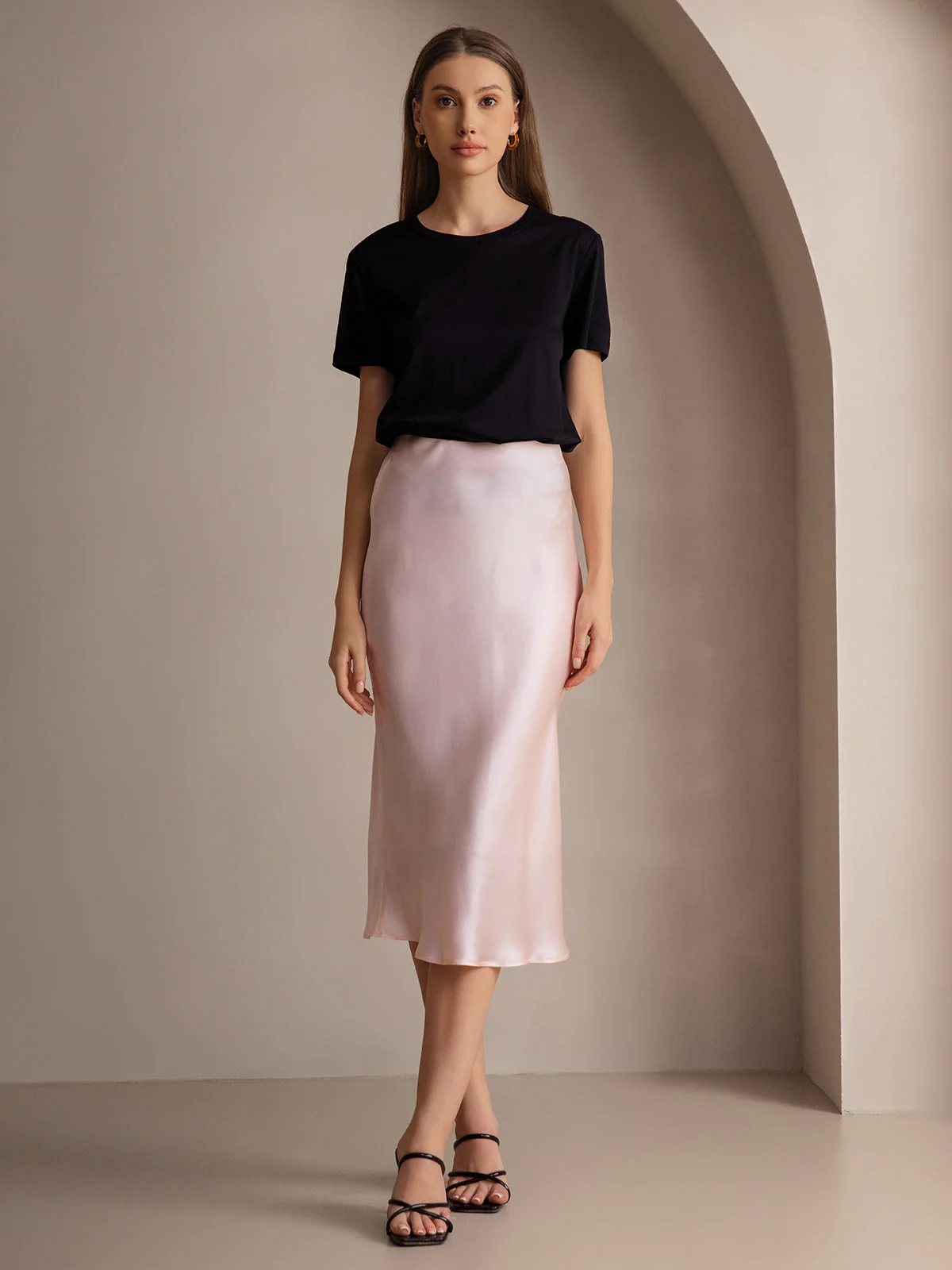19Momme 100% Mulberry Silk charmeuse Stretch Long Straight Skirt 3 19Momme 100% Mulberry Silk charmeuse Stretch Long Straight Skirt - Image 3
