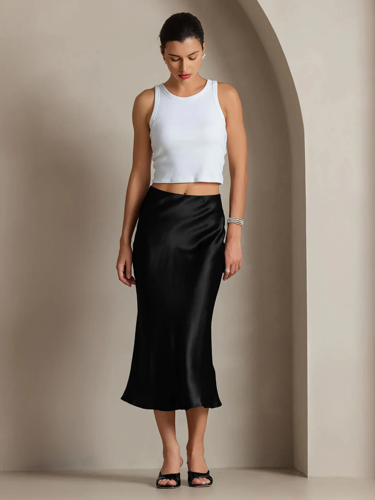 19Momme 100% Mulberry Silk charmeuse Stretch Long Straight Skirt 5 19Momme 100% Mulberry Silk charmeuse Stretch Long Straight Skirt - Image 5
