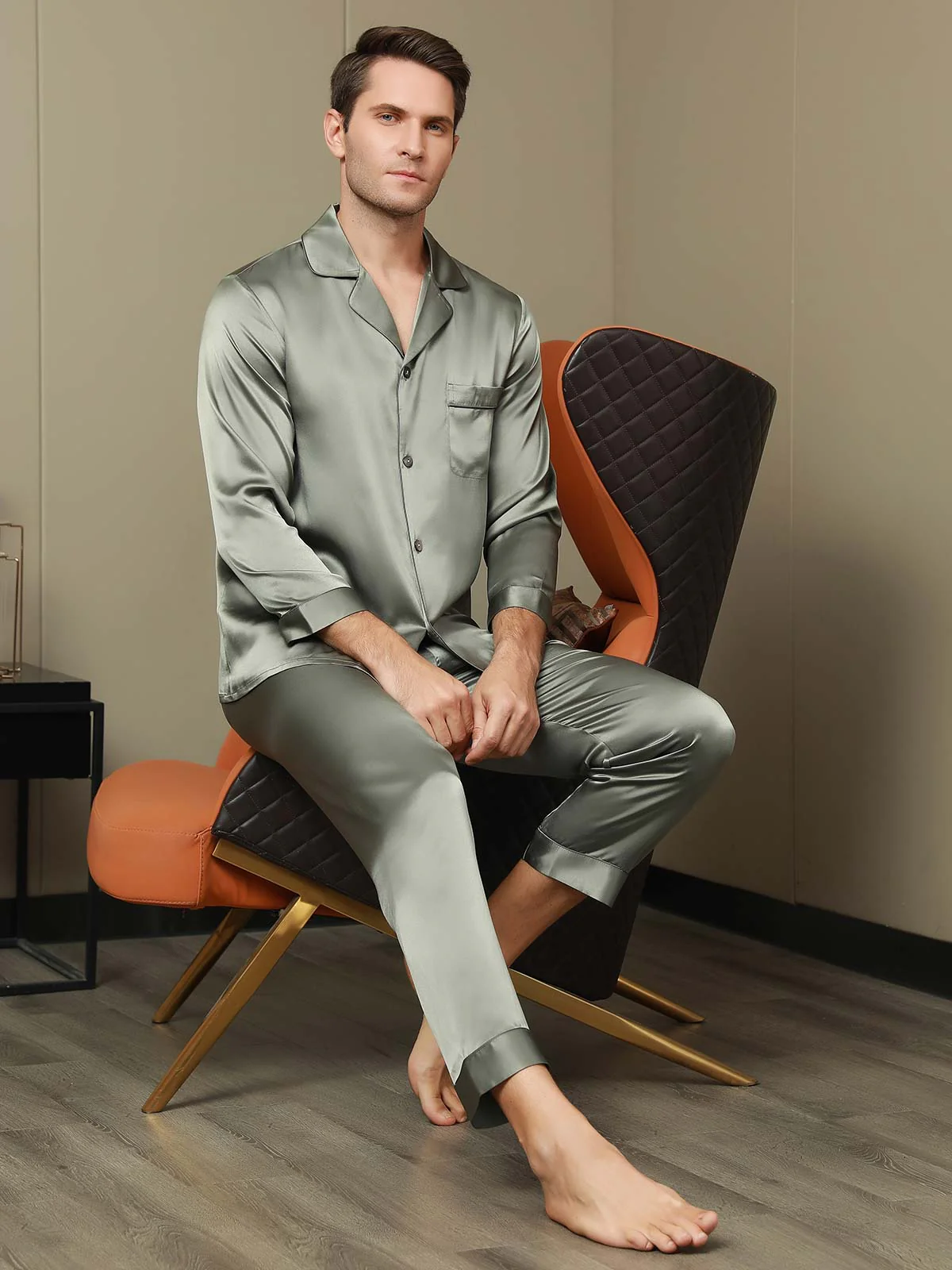 19Momme mulberry Silk Men's Long Sleeve Notch Collar Pajamas Set - Image 4
